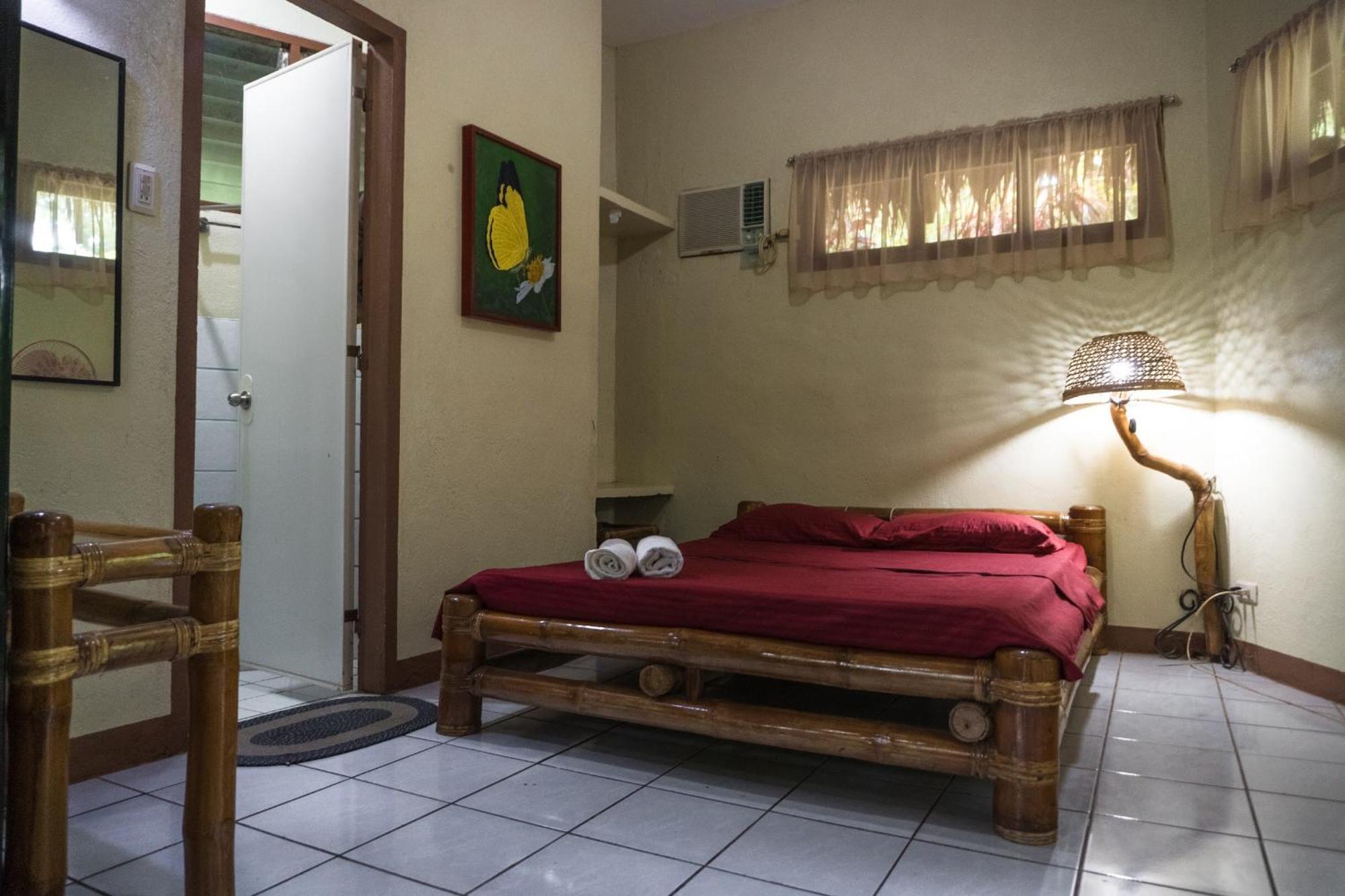 Forest Camp Valencia  Екстер'єр фото